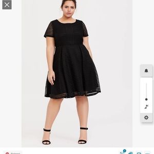 Black shadow stripe  skater dress
